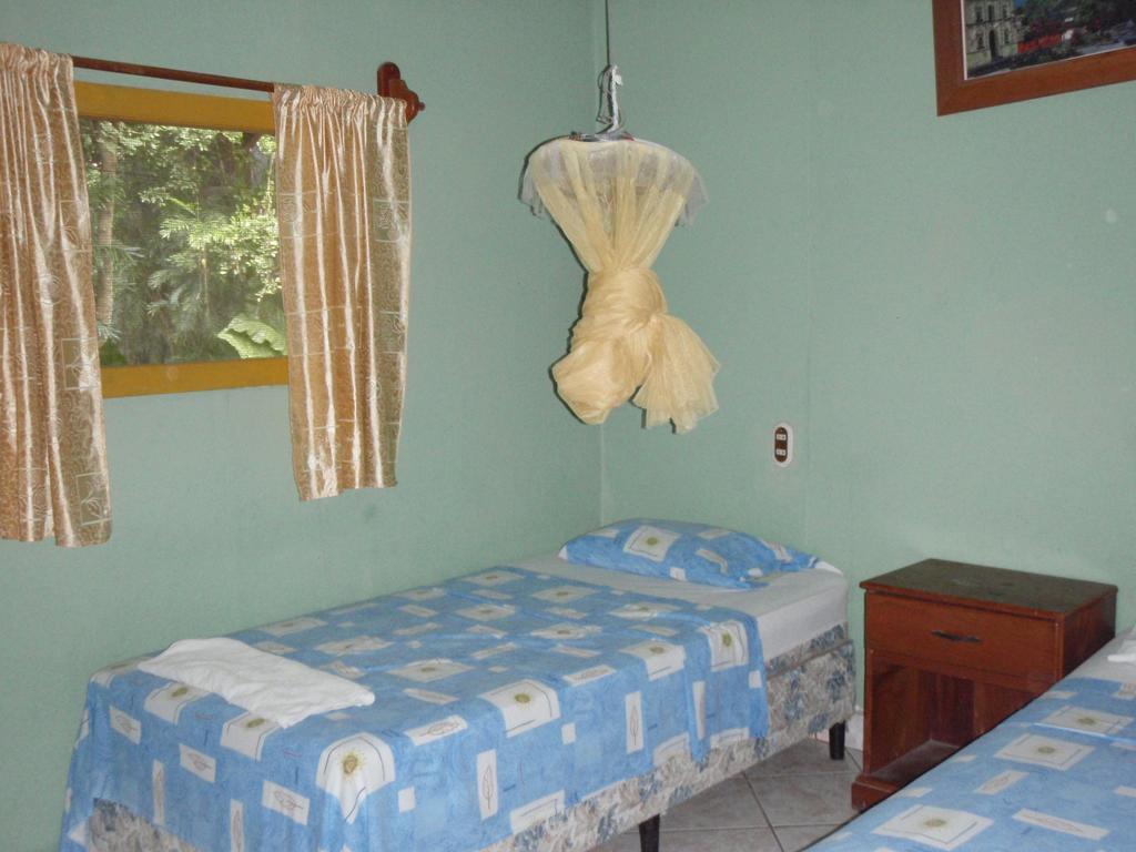 Guest House Posada Ixchel El Remate Esterno foto